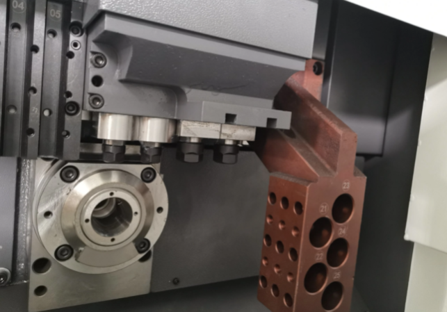 Автомат продольного точения NINGBO BLIN MACHINERY серии CSL