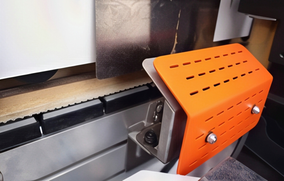 Кромкооблицовочный автоматический станок HOLD HD 621 JSC