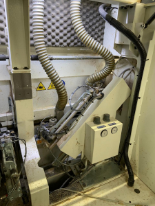 Кромкооблицовочный автоматический станок SCM Stefani KDR