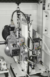 Односторонний кромкооблицовочный центр SCM Stefani S