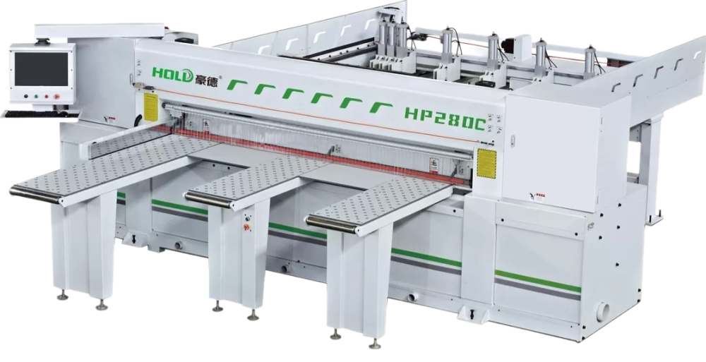 Форматно-раскроечный пильный центр с ЧПУ HOLD HP 280 C