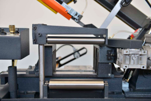 Автоматический ленточнопильный станок Beka-Mak BMSO-230