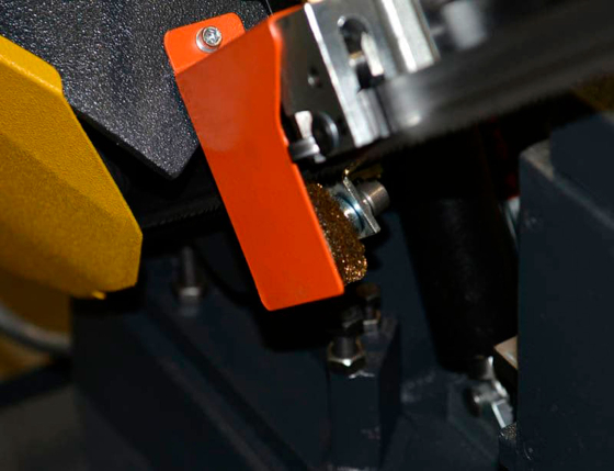 Автоматический ленточнопильный станок Beka-Mak BMSO-230