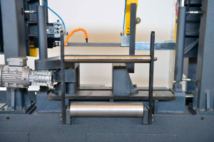 Автоматический ленточнопильный станок Beka-Mak BMSO-360С