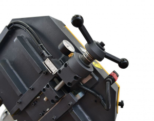 Автоматический ленточнопильный станок консольного типа BEKA-MAK BMSO 270DGS NC