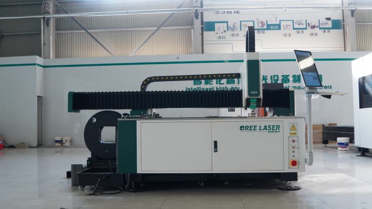 Установка лазерного раскроя OREE LASER FM6015AT6 3000W RAYCUS