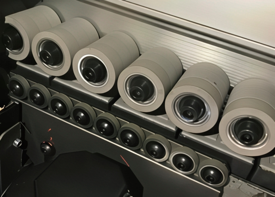 Кромкооблицовочный автоматический станок HOLD HD 626 JSC