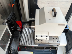 Автомат продольного точения BLIN Machinery CSL 076 Syntec с барфидером