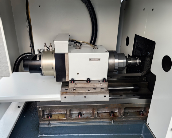 Автомат продольного точения BLIN Machinery CSL 076 Syntec с барфидером