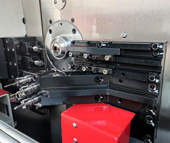 Автомат продольного точения BLIN Machinery CSL 076 Syntec с барфидером