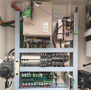 Токарный станок с ЧПУ с наклонной станиной BLIN MACHINERY BL H40Y Syntec