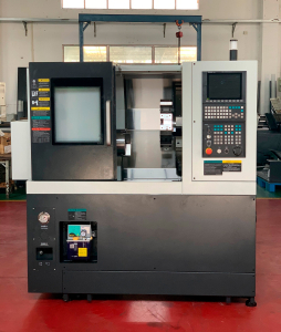 Токарный станок с ЧПУ с наклонной станиной BLIN MACHINERY BL S200 H Syntec