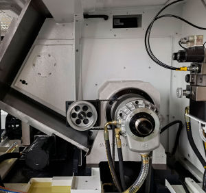 Токарный станок с ЧПУ с наклонной станиной BLIN MACHINERY BL S300 Y A2-8 800 Fanuc