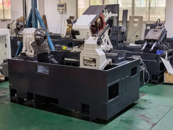Токарный станок с ЧПУ с наклонной станиной BLIN MACHINERY BL S300 SY A2-8 1100 Fanuc