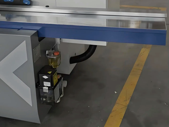 Четырехсторонний станок V-HOLD VH MB516A