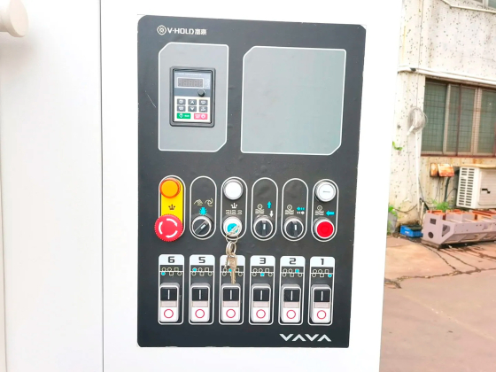 Четырехсторонний станок V-HOLD VH MB616А (servo)