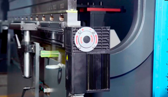 Гидравлический листогибочный пресс HPB-P 63/2500