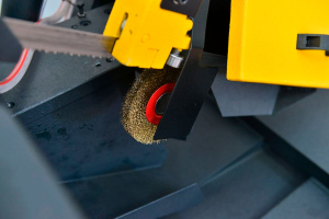 Автоматические ленточнопильные станки Beka-Mak BMSO-320L