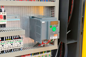 Автоматические ленточнопильные станки Beka-Mak BMSO-320L