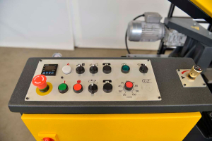 Автоматические ленточнопильные станки Beka-Mak BMSO-320L