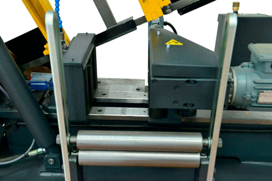 Автоматические ленточнопильные станки Beka-Mak BMSO-320L