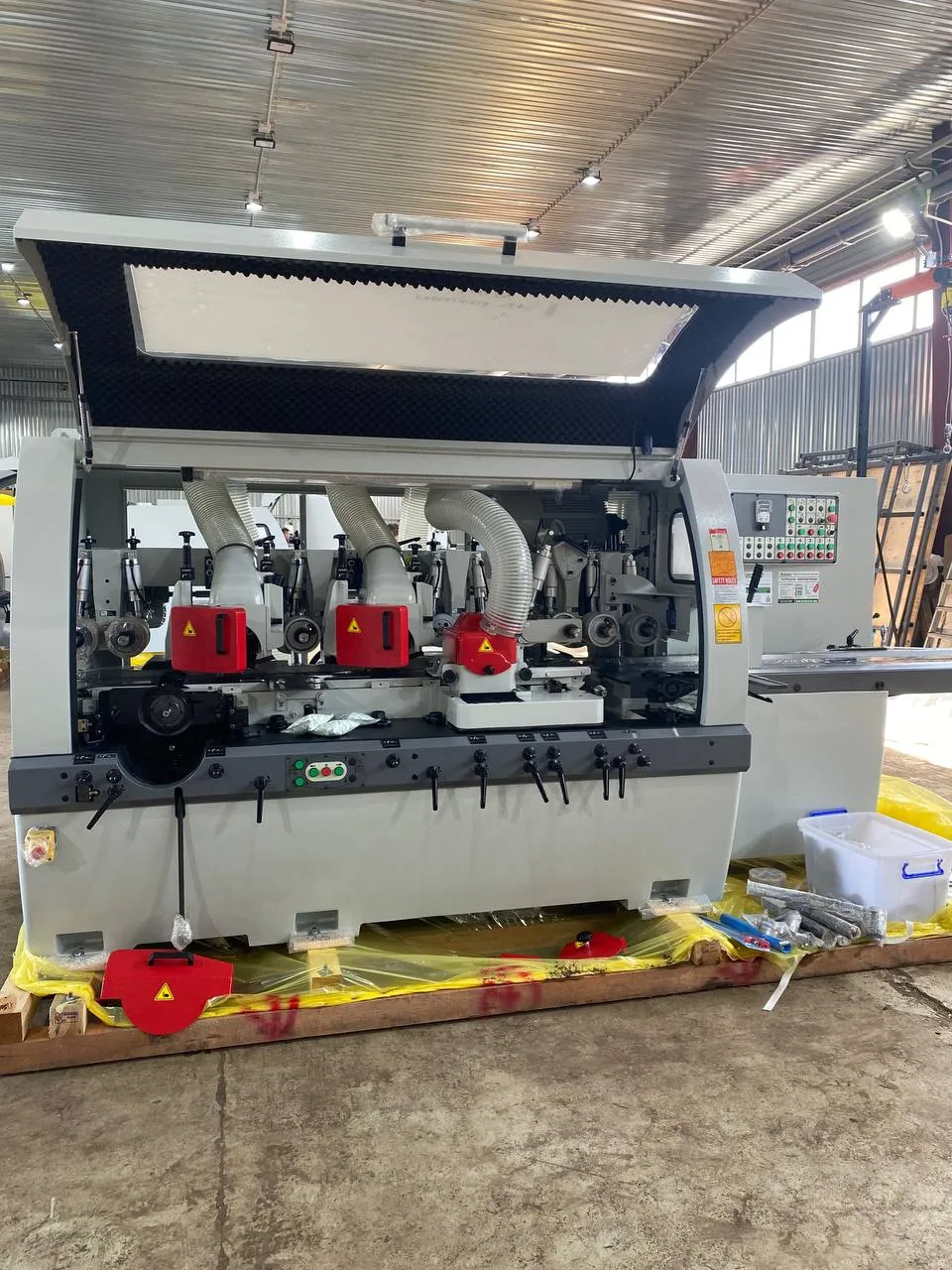 Четырехсторонний станок WINNER Blazer BL 6-23 (9000 об)