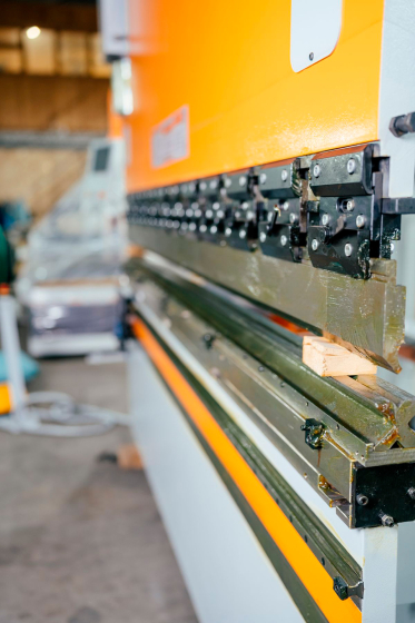 Гидравлический листогибочный пресс с ЧПУ Power Bend FALCON 3100-135