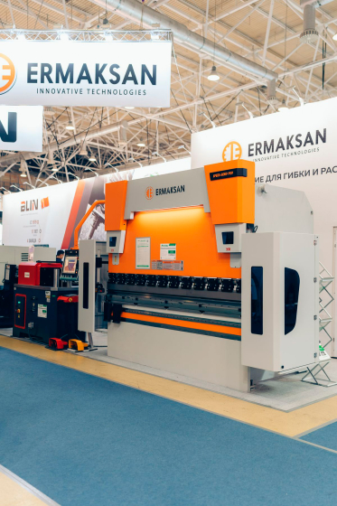 Гидравлический листогибочный пресс с ЧПУ ERMAKSAN SPEED BEND PRO 3100-100