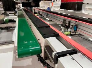 Четырехсторонний форматно-обрезной станок с ЧПУ HOLD HV422