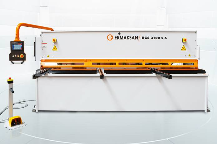 Гидравлические гильотинные ножницы ERMAKSAN серии CNC HGS